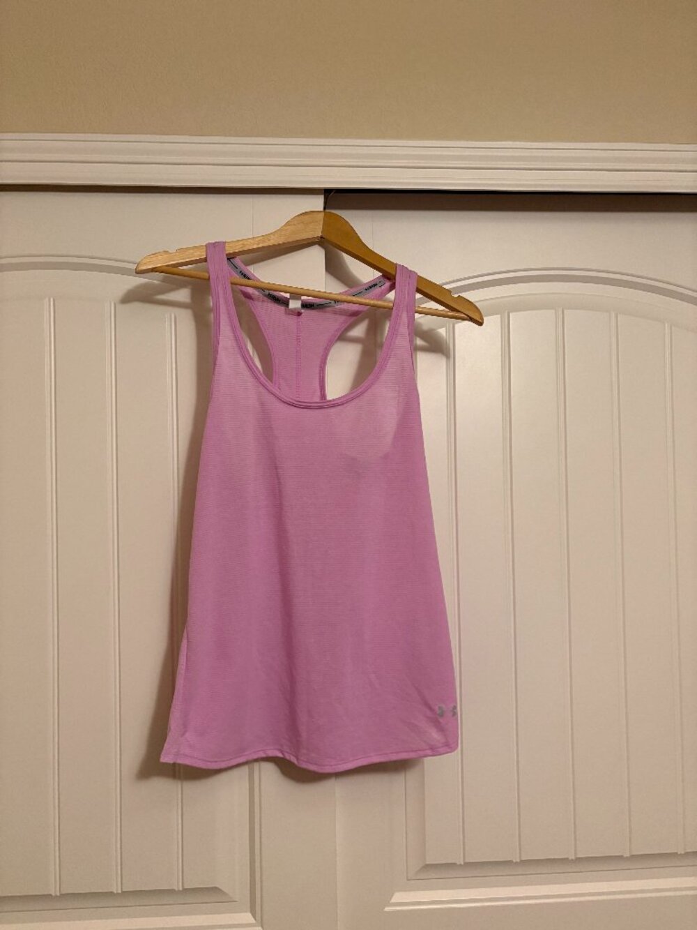 Under Armour Run Tank Top Medium Purple Striped Sheer Racerback Polyester Loose